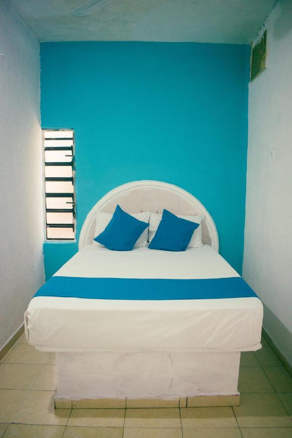 Hotel Posada Aurora 梅里达 外观 照片
