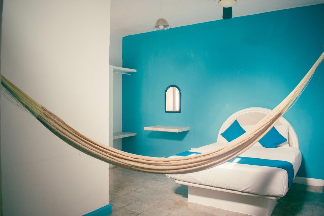 Hotel Posada Aurora 梅里达 外观 照片