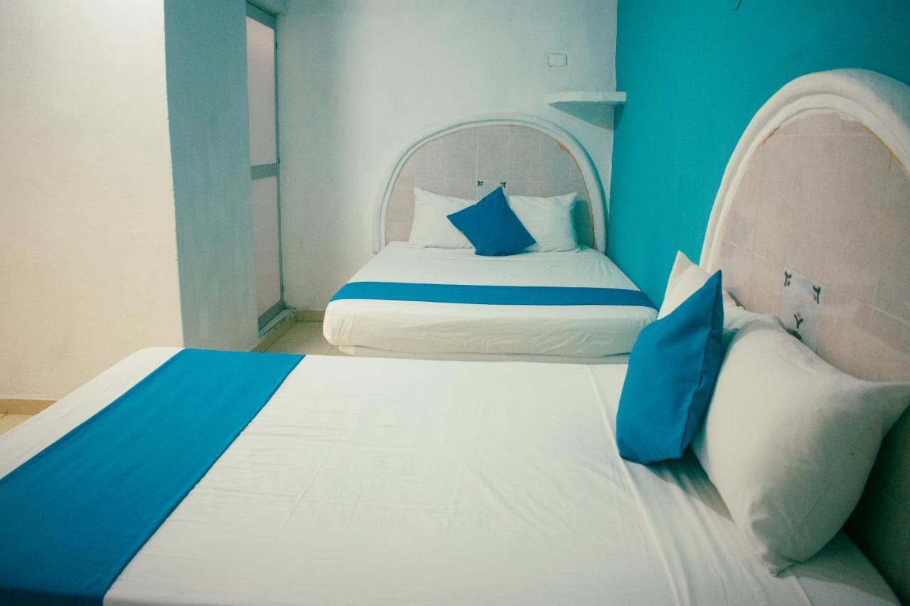 Hotel Posada Aurora 梅里达 外观 照片