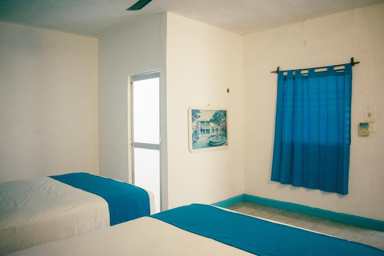 Hotel Posada Aurora 梅里达 外观 照片