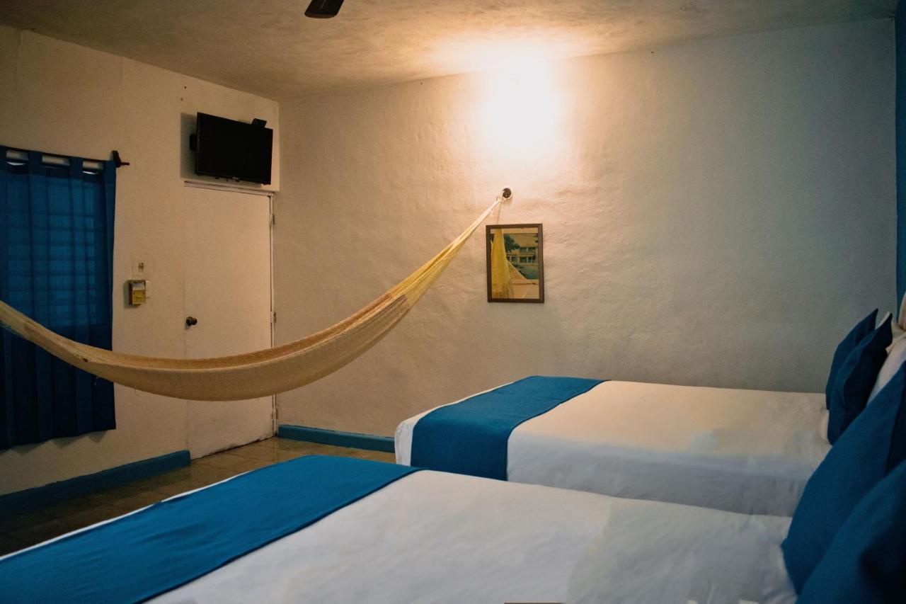 Hotel Posada Aurora 梅里达 外观 照片